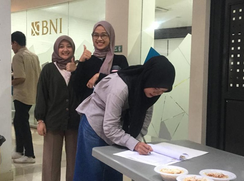 Kandaga Berbagi Takjil Gratis