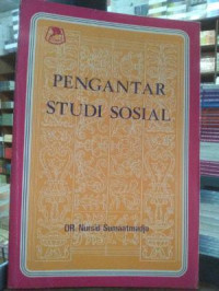 Penganatr Studi Sosial